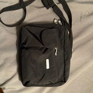 Baggallini crossbody